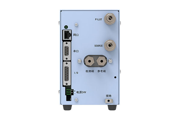 In automobile manufacturing, for parts with complex structures of engine cylinders, how can the Air Leak Tester adapt to their special shapes to accurately detect leaks?