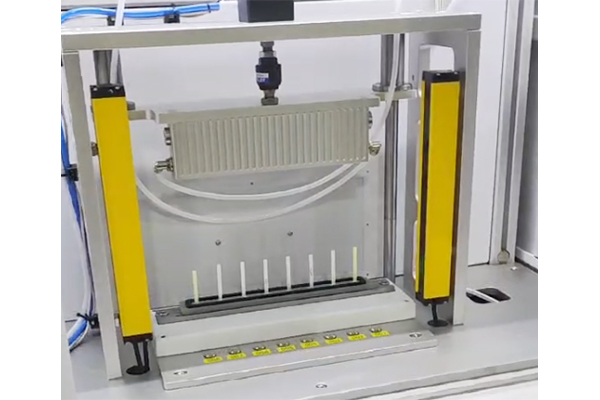 How does the 8-channel chip linear test cabinet accelerate the large-scale chip testing process with its multi-channel parallel architecture?